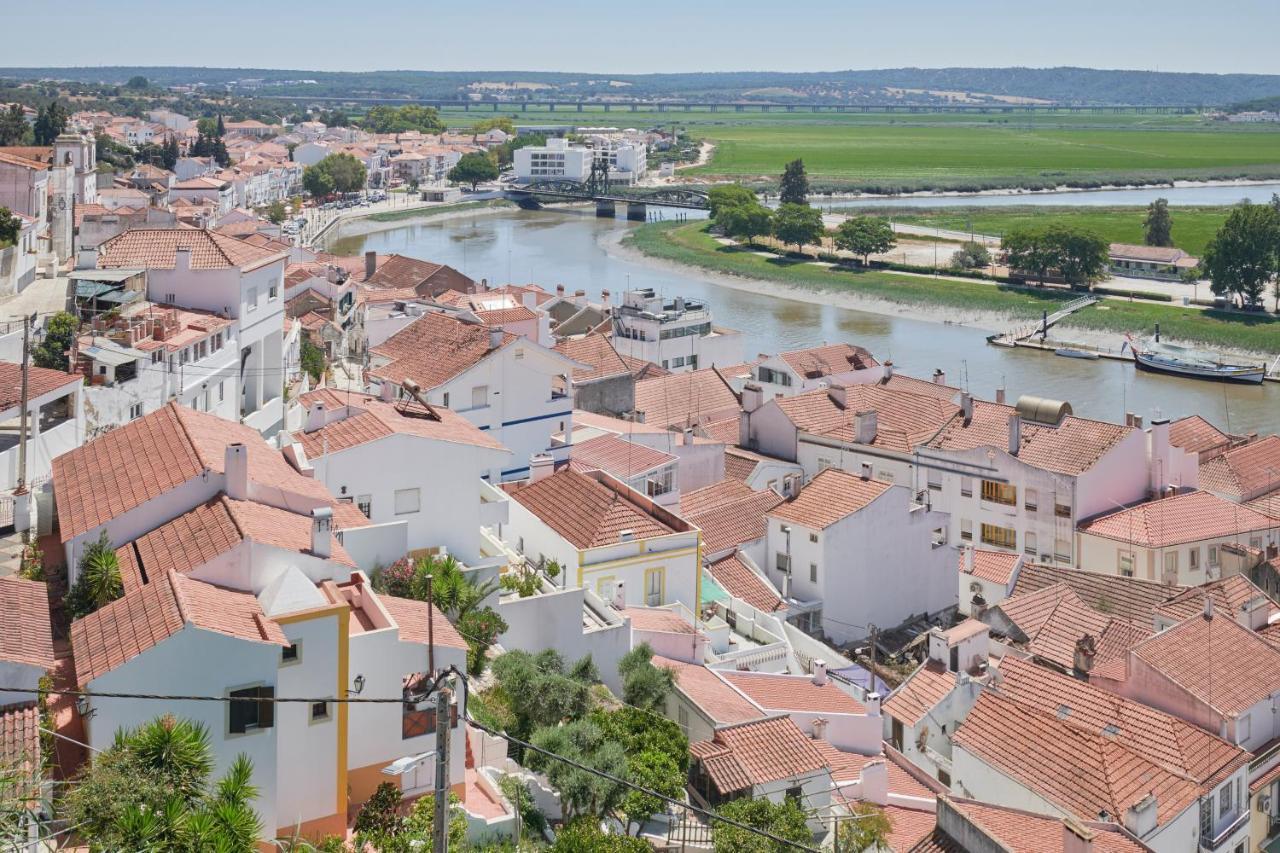 Lightful Refuge On The River Front, By Timecooler Alcácer do Sal المظهر الخارجي الصورة